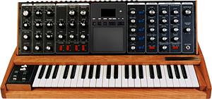 Moog Voyager